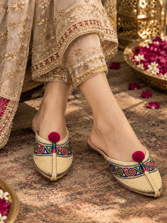 Gulnaar Multicolor Embroidered Khussa