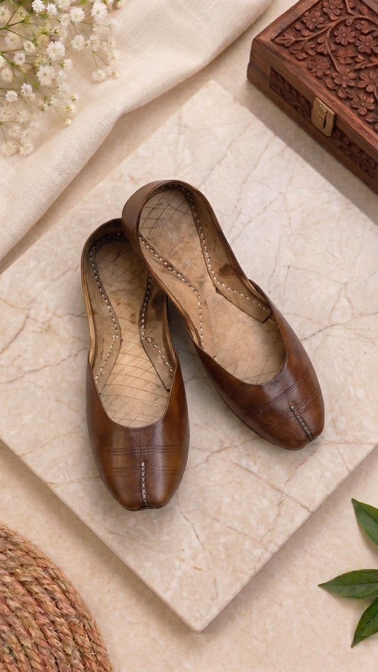 Classic Brown Leather Khussa